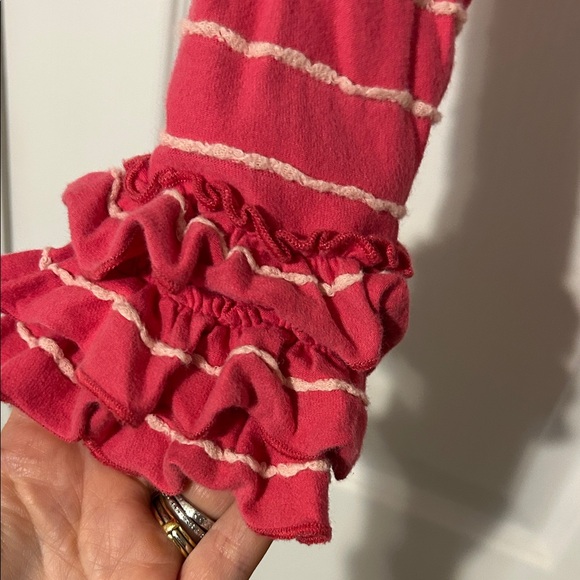 Red Striped Ruffle Leggings for Kids - Picture 3 of 7